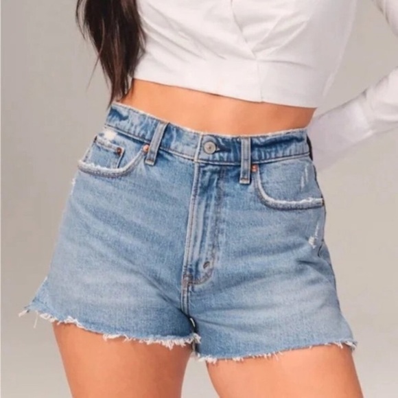 Abercrombie & Fitch the mom high rise blue Jean short curve love size 34/18 - Picture 5 of 8